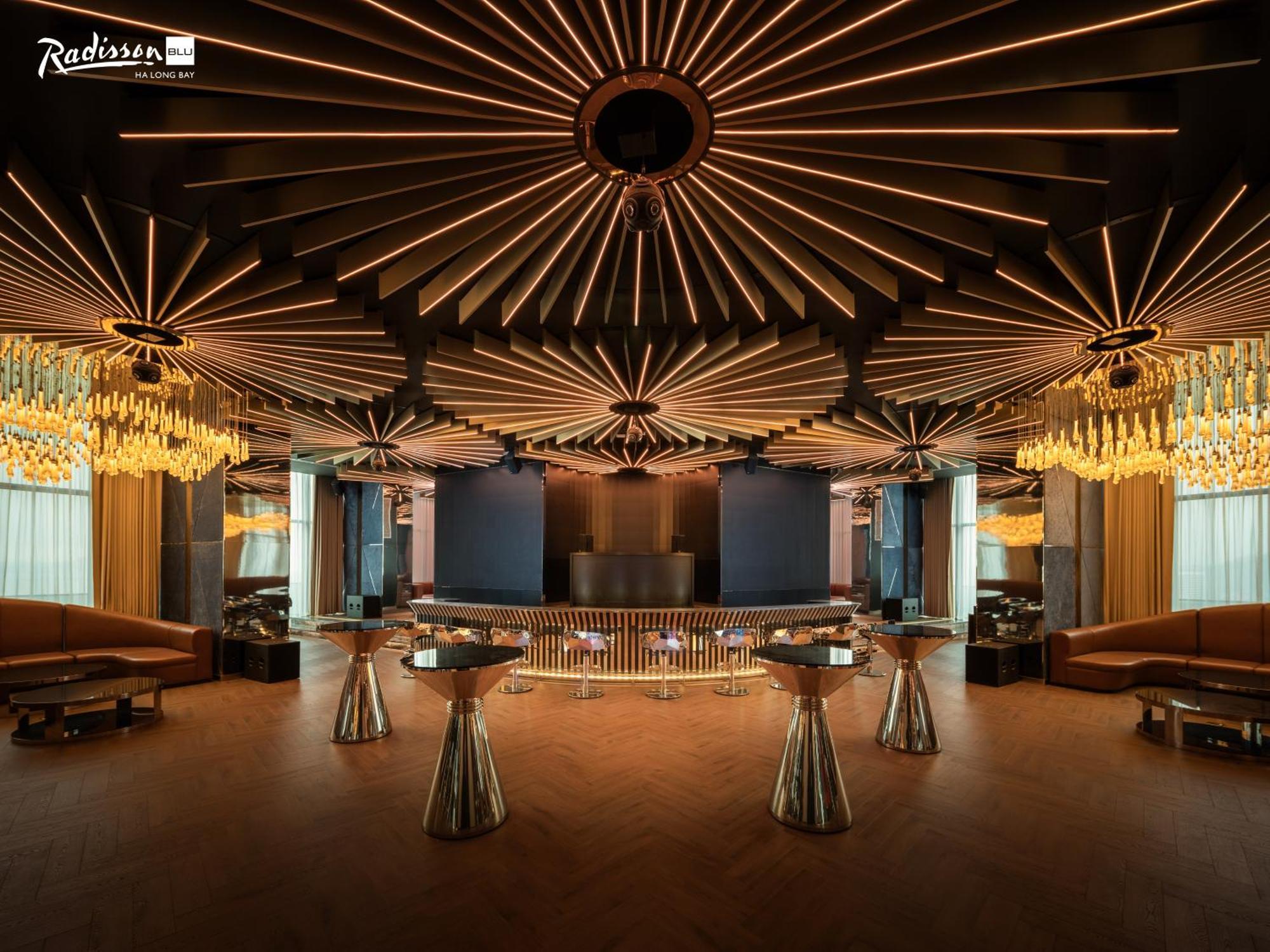 Radisson Blu Ha Long Bay Hotel Exterior photo